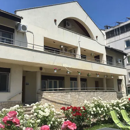 Vila Bendis Πανσιόν 3*